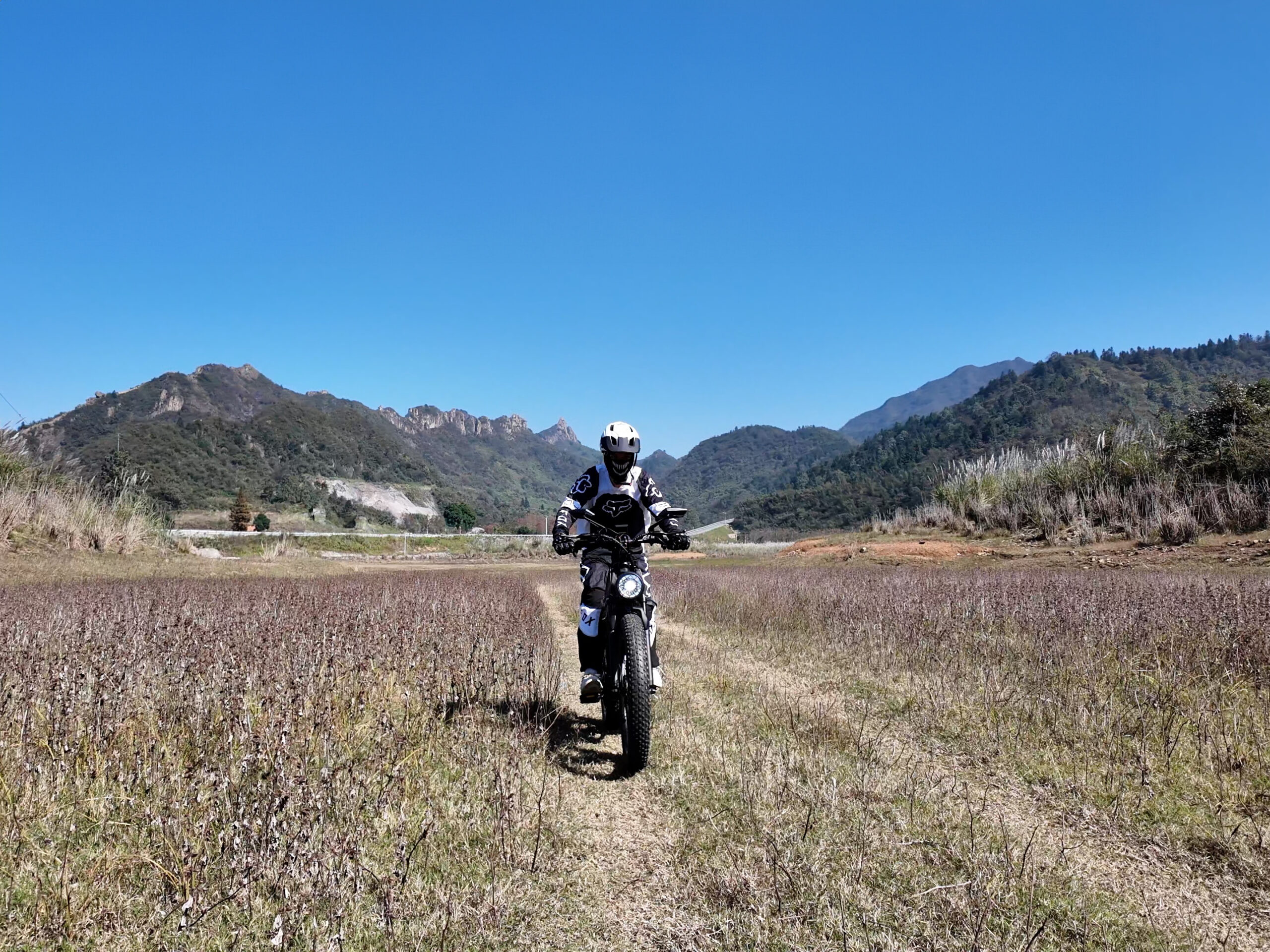 [Best&Cheapest Ebike]What are the benefits of a 5000w electric bike equipped with a dual suspension system for off-roading