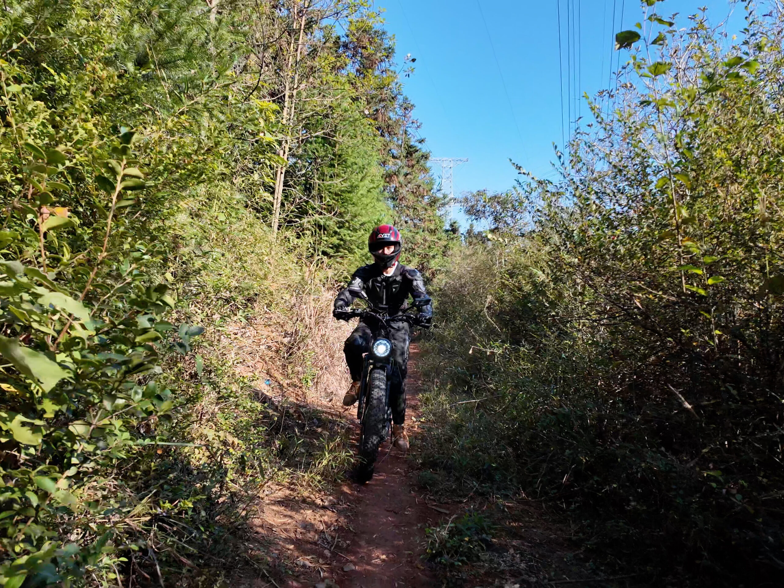 2025’s Top 6 5000W Electric Bikes for Extreme Mountain Climbing